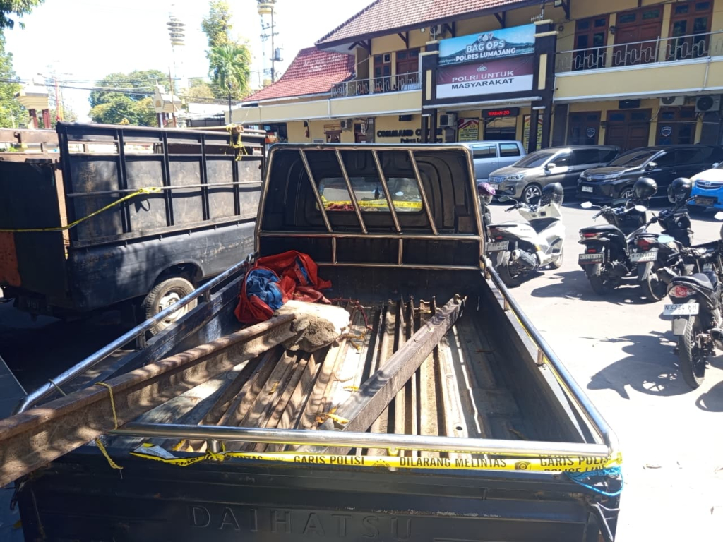 Tiga Tersangka Pencuri Rel Kereta Api Dibekuk Polres Lumajang